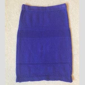 Knit skirt in purple, size small